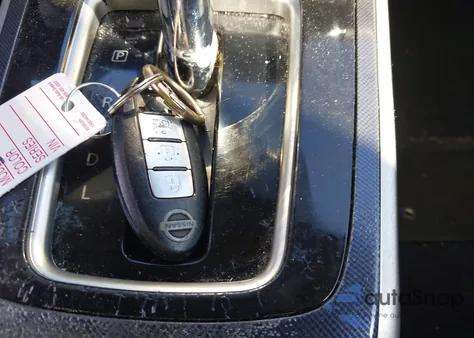 2017 Nissan Sentra Sr from USA, damaged, VIN 3N1AB7APXHY315704